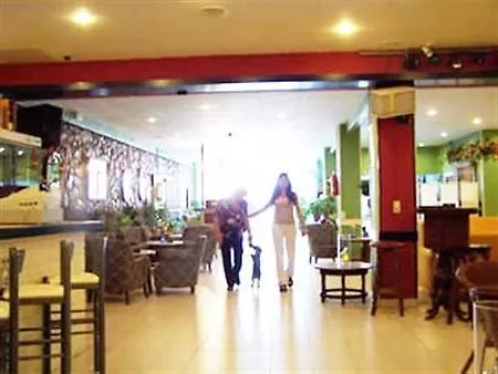 Otel Oyo Goya 2*
