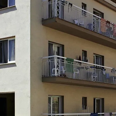 Oyo Goya 酒店 滨海略雷特