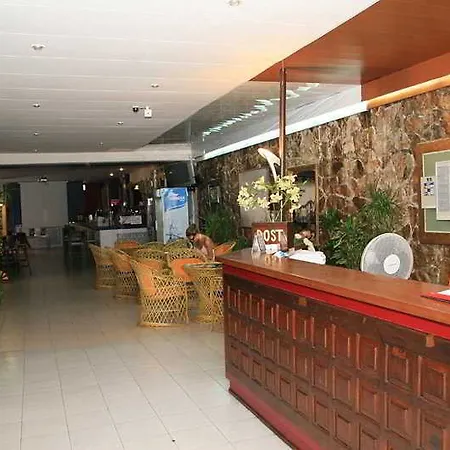 酒店 Oyo Goya 滨海略雷特