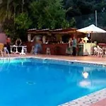 Szálloda Oyo Goya 3*
